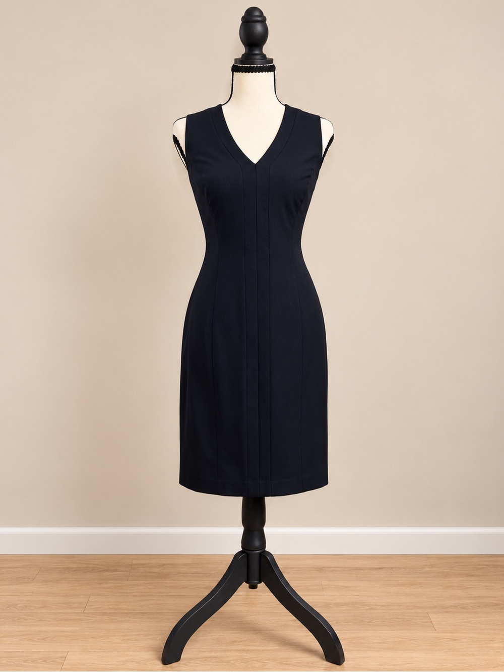 Ann Taylor Petite Navy V-Neck Sheath Dress Size 4P